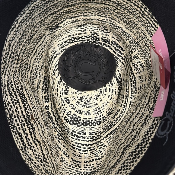 Brand new, never worn Charlie straw hat - Picture 7 of 10